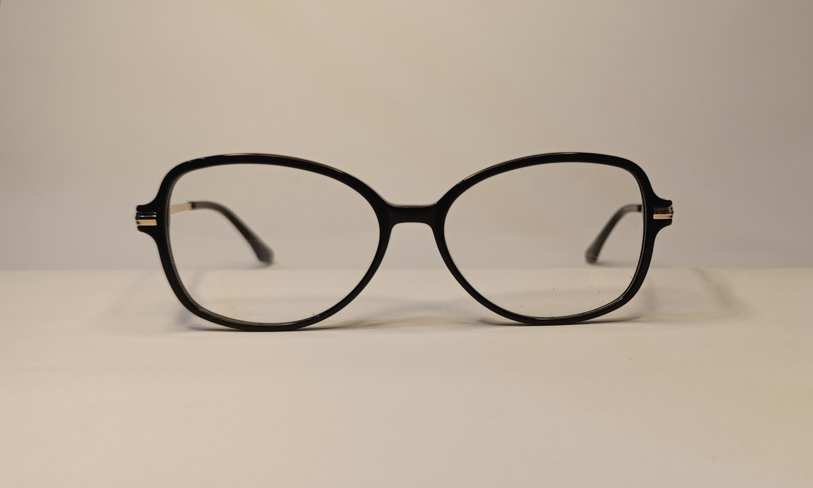 Catalina Black