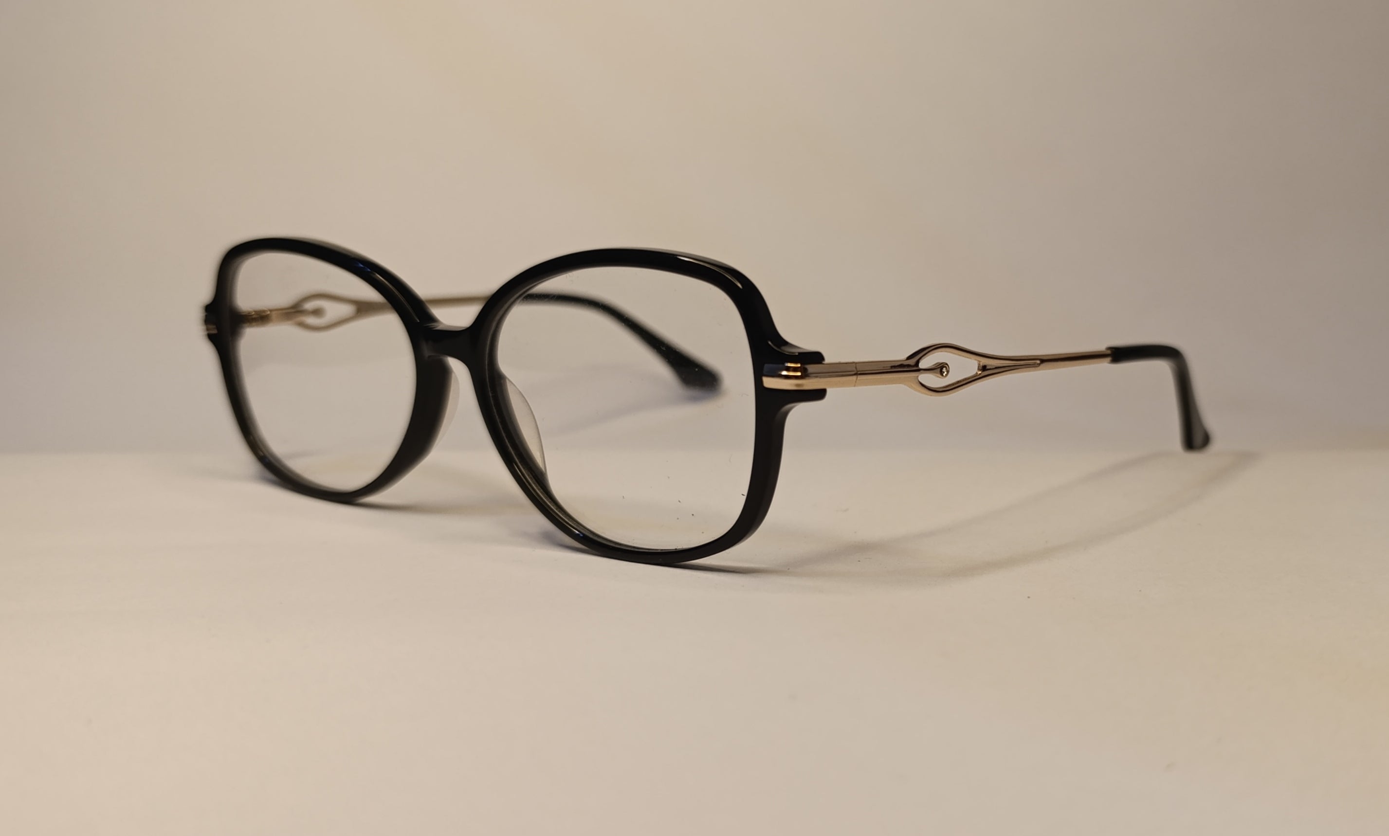 Catalina Black