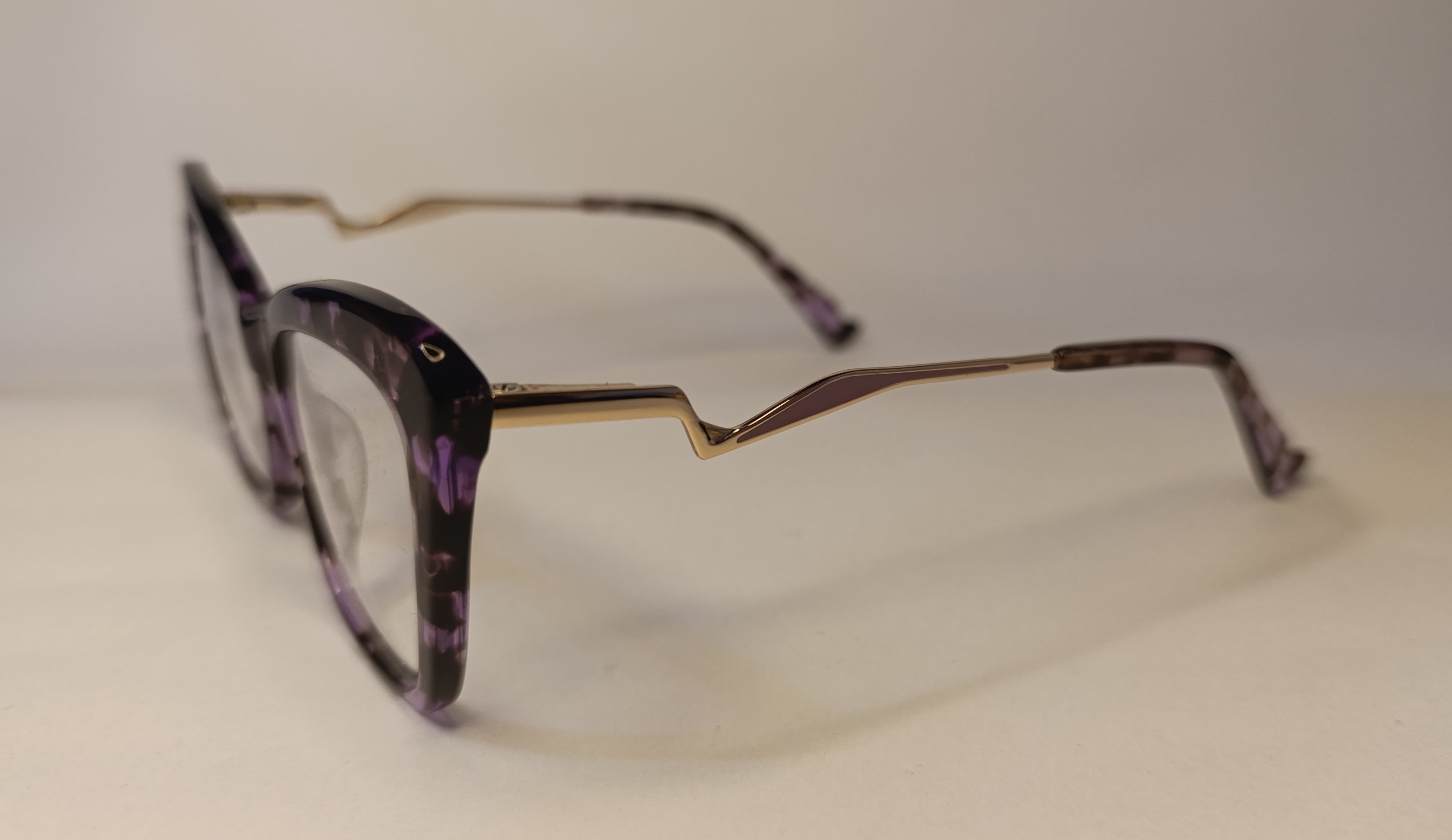 Dominique Purple Print